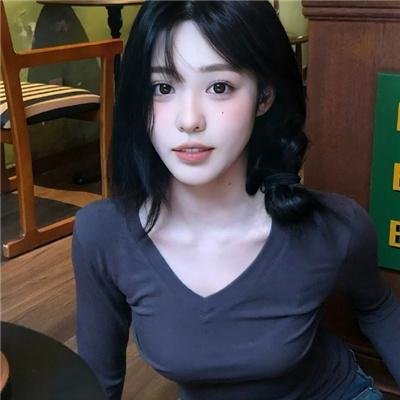 怕羞的黄莺